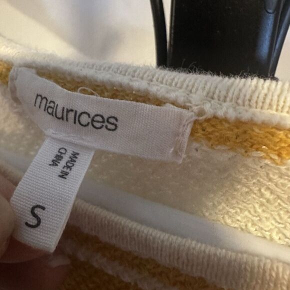Maurices Shirt Womens Small Long Sleeve Cream Yellow Striped Chic - Picture 4 of 5